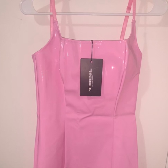 Baby pink PU dress - Picture 3 of 5